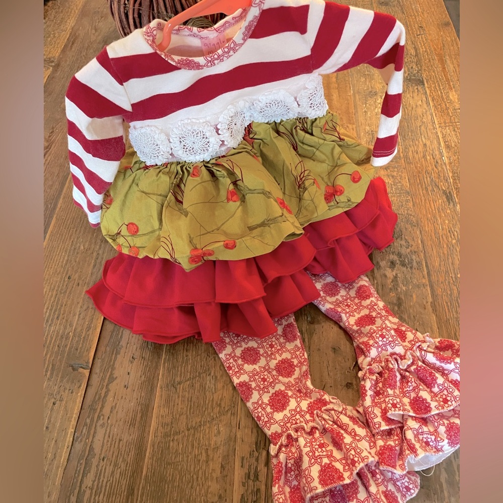 Giggle Moon Baby Girls Holiday 2-piece Outfit Sz 12mo